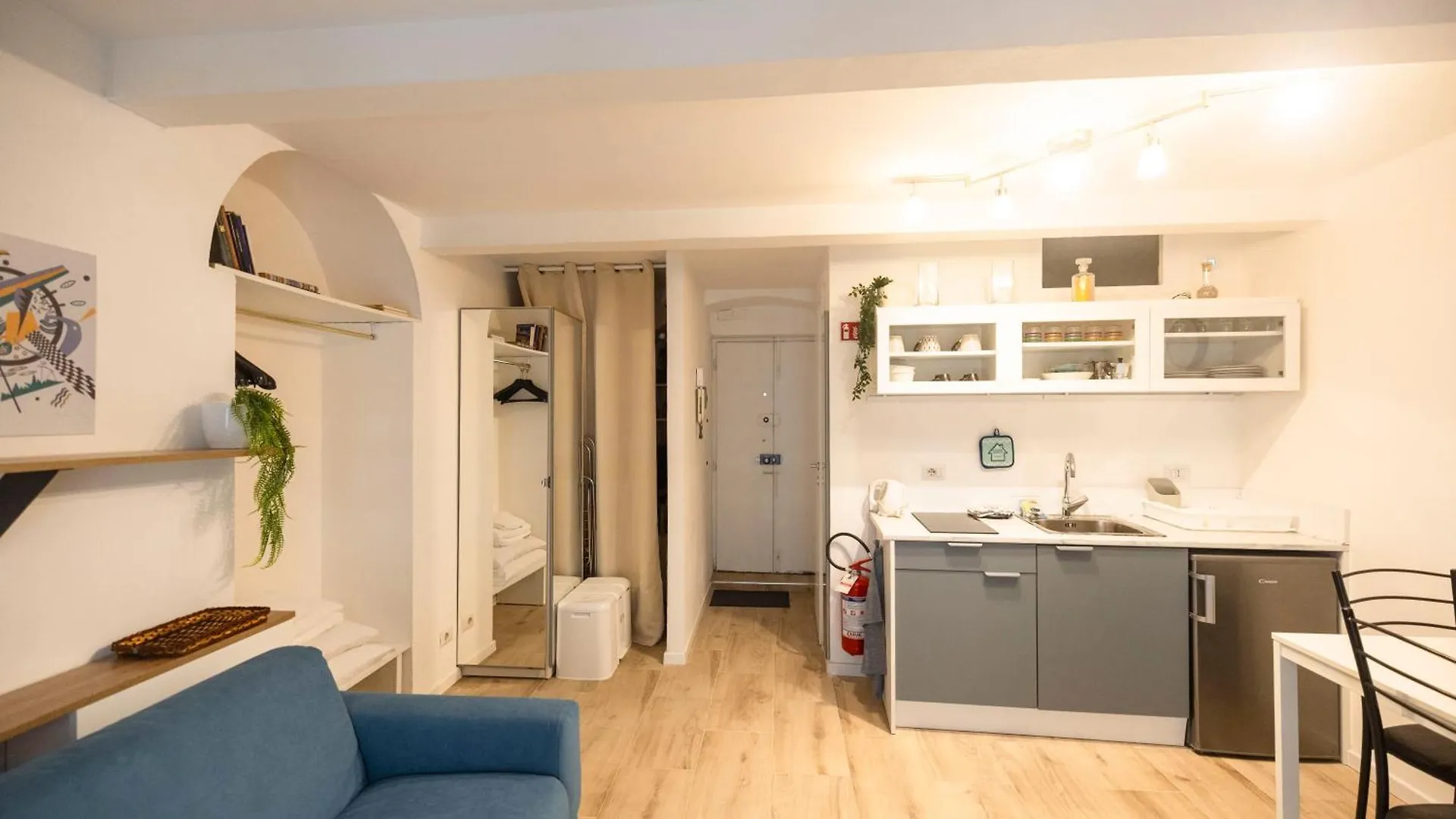 アパート Elegante Loft In Porta Romana ミラノ